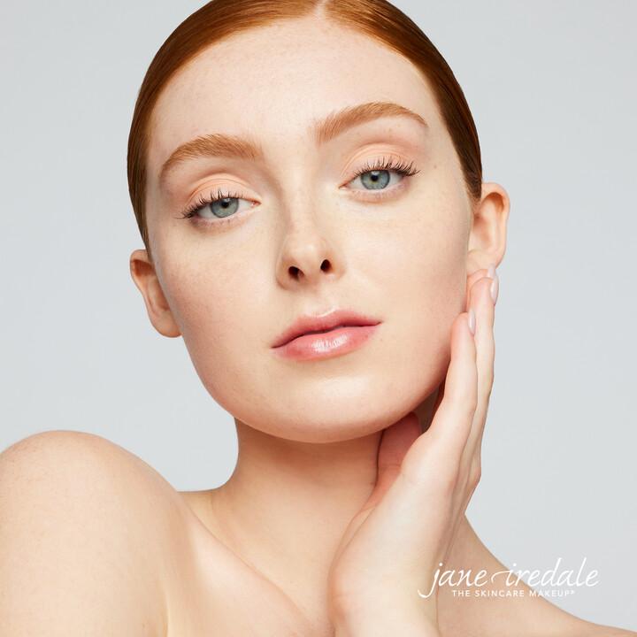 Skintuition SPF30 Radiance-Boosting Liquid Foundation-Skintuition-Jane Iredale-Schoonheidsinstituut Paris-Berlaar